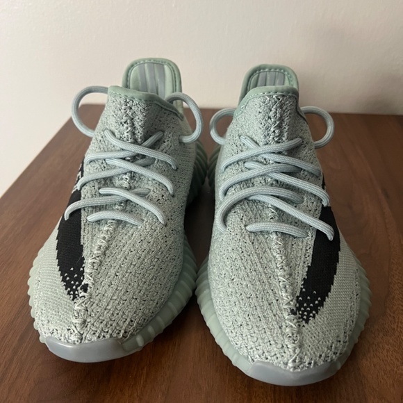 Yeezy V2 350 Boost Men’s Size: 5 - Picture 6 of 6